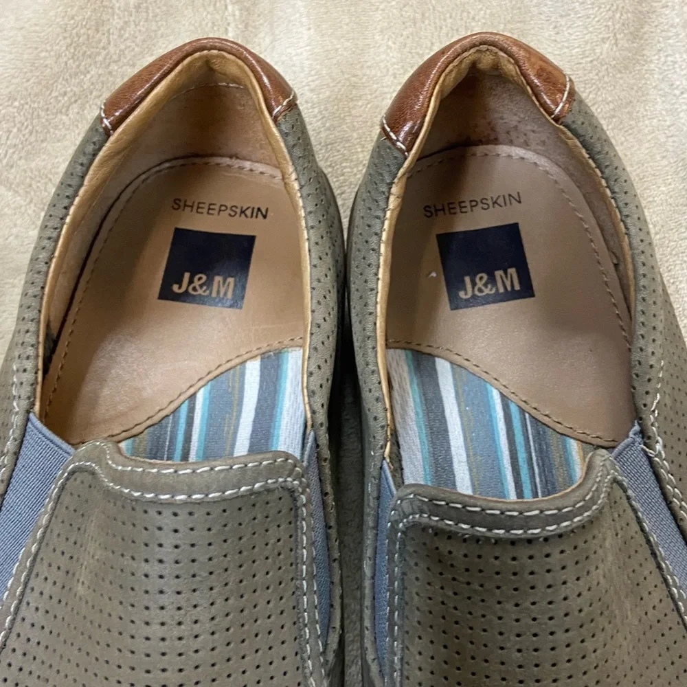 J & M Sheepskin Slip-on Shoes size 10M